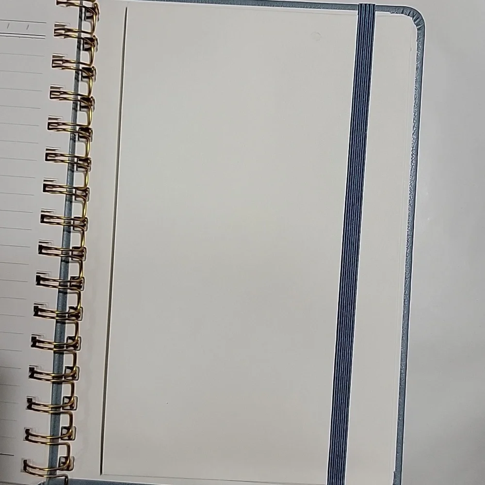 🍎Nwt Lined Spiral Journal Notebook A5 Hardcover 150 Numbered Pages Sketch Diary